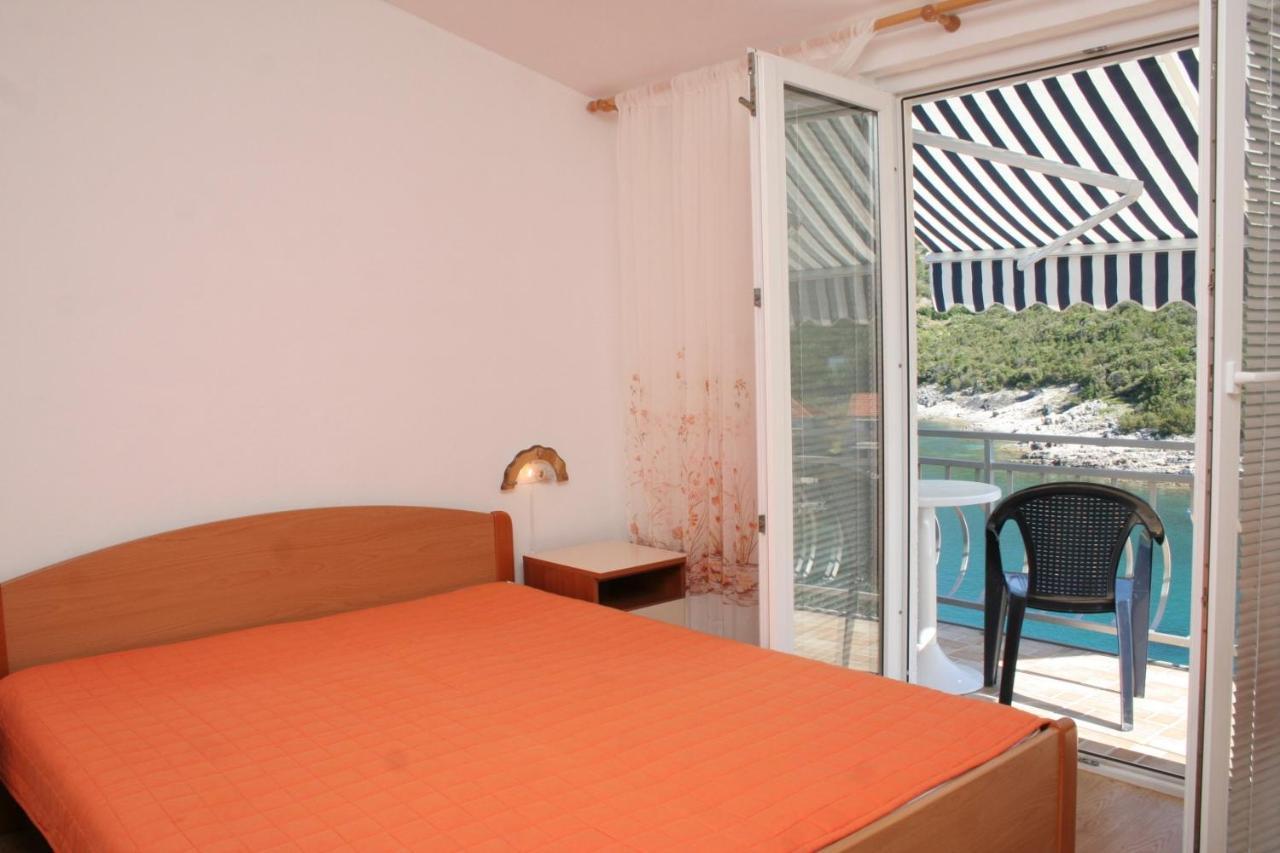 Apartments By The Sea Cove Zarace - Gdinj, Hvar - 4598 Exterior photo