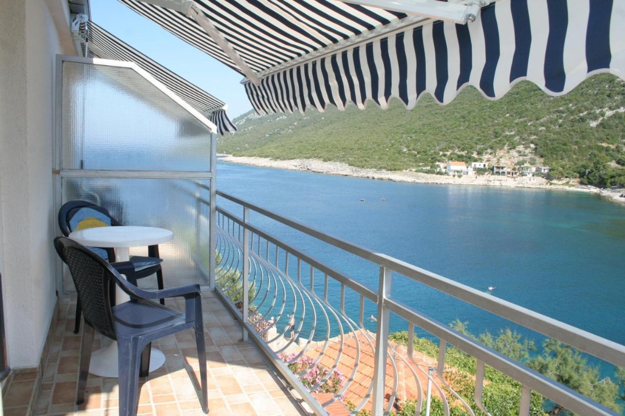 Apartments By The Sea Cove Zarace - Gdinj, Hvar - 4598 Exterior photo